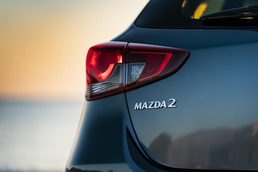 Детали экстерьера Mazda2 (DJ) 2020 года  (WW) (фото 59 из 103)